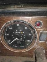 1970TR6speedo.jpg