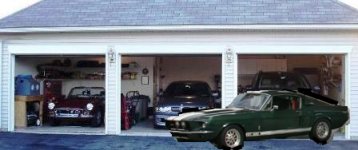 5611-garage.jpg