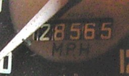 5723-12odometer2closeup.jpg