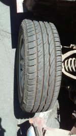 Spitfire_passenger front tire.jpg