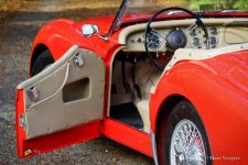 Triumph-TR-2-long-door-1954-04.jpg Triumph-TR-2-long-door-1954-04.jpg