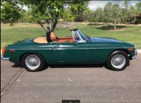 1973 MGB.jpg