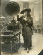 Fritzi Magnavox.jpg Fritzi Magnavox.jpg