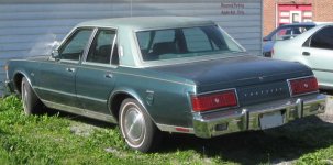 Chrysler_LeBaron_sedan_--_04-30-2010.jpg