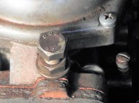 Carb bolt.JPG