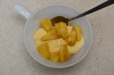 Pineapple0.JPG
