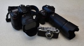 Leica-n-Nikonssm.jpg