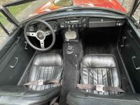 INTERIOR-2.jpg INTERIOR-2.jpg
