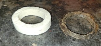 austin oil seal.jpg