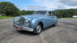 1955 Jaguar Mk VII.png