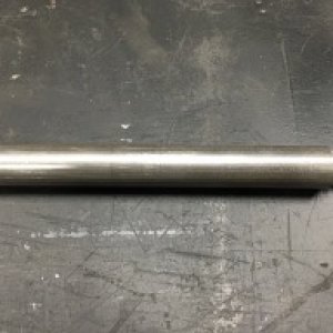 alignment bolt in distance tube.jpg