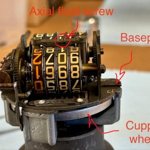 Axial float screw.jpg