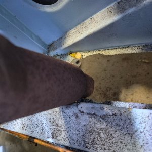 Midget exhaust down pipe.JPG