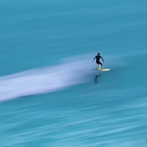 surfer PS.jpg