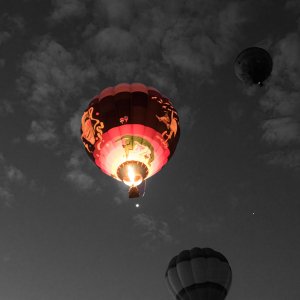 balloon_select_color-1998-DeNoiseAI-standard.jpeg