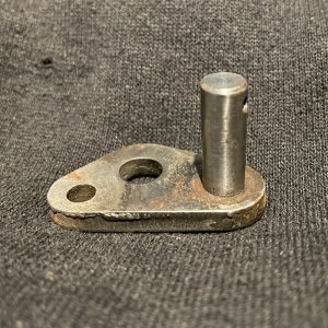 bell crank pin (new pin).jpg