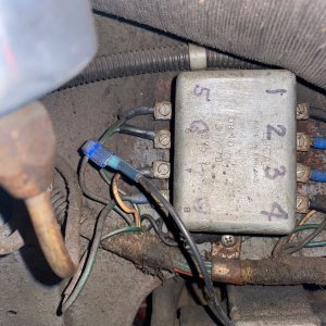 Brake switch relay.jpg