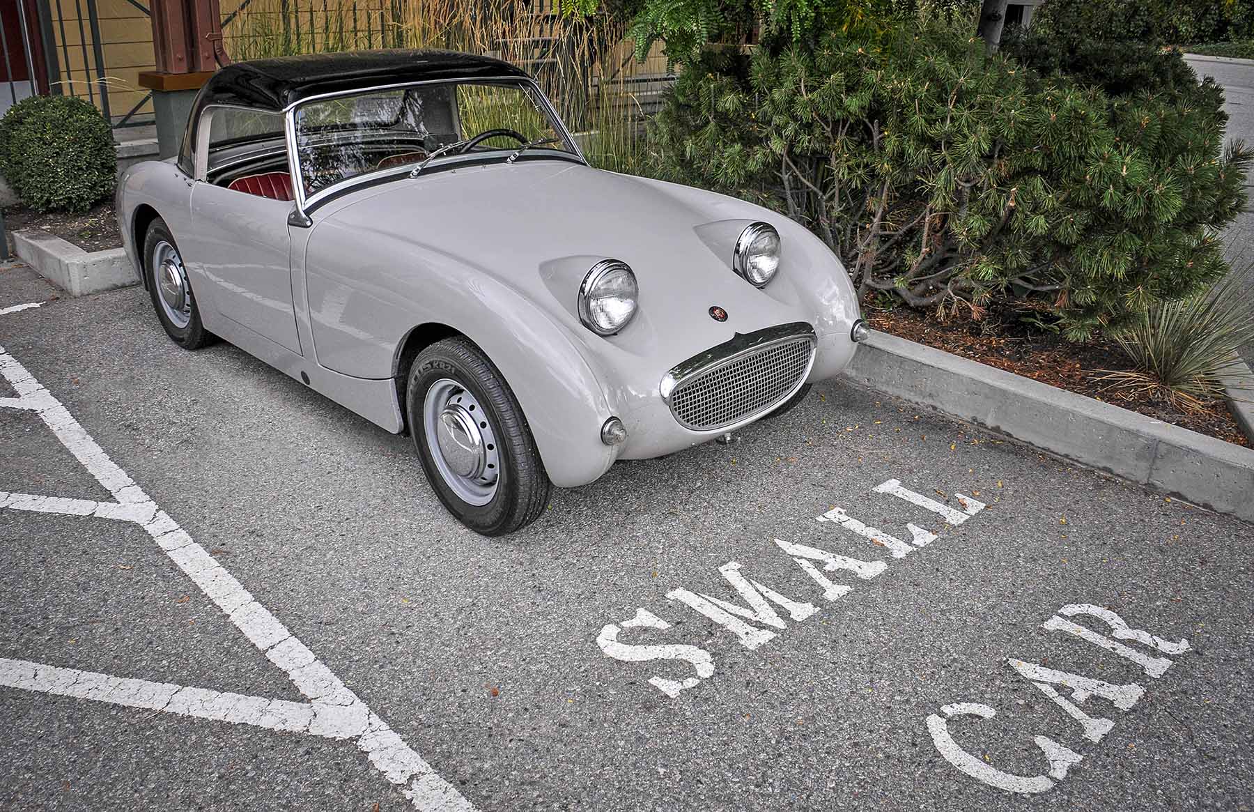 1960 Austin-Healey Sprite.jpg
