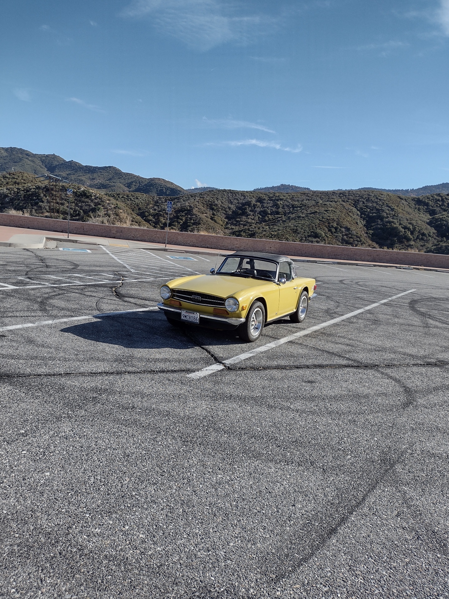 1973-TR6-Silverwood Lake.jpg