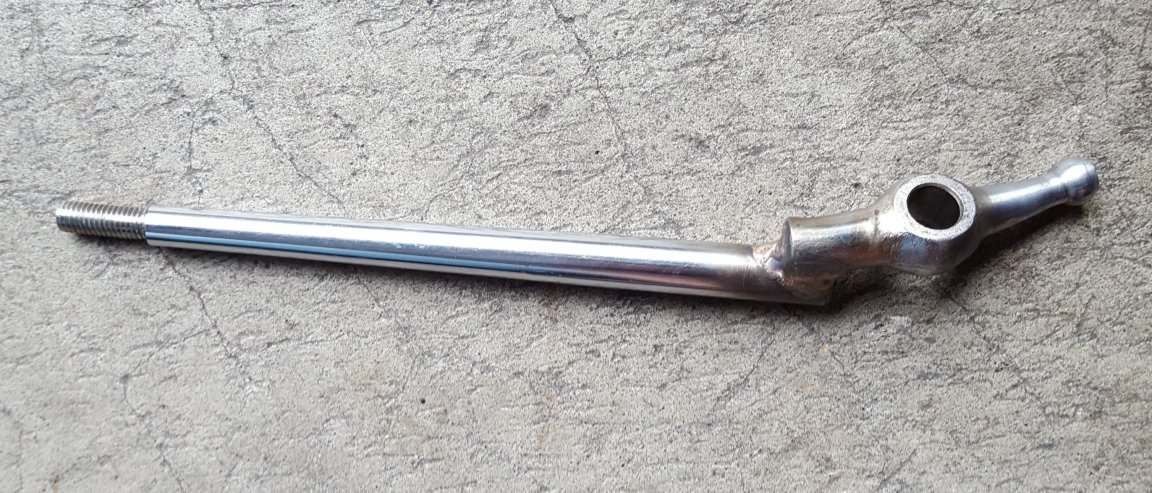 2016-11-13 13.46.56 - 7.5 inches from hole to threads.jpg