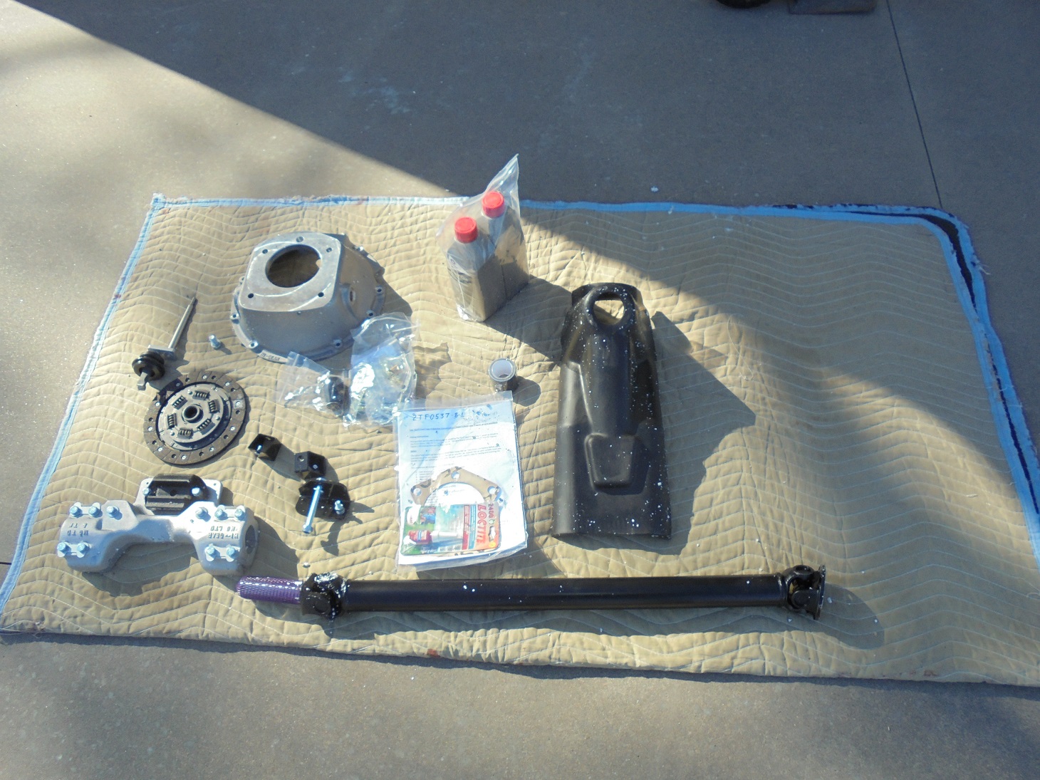 5 sp Tranny parts.jpg