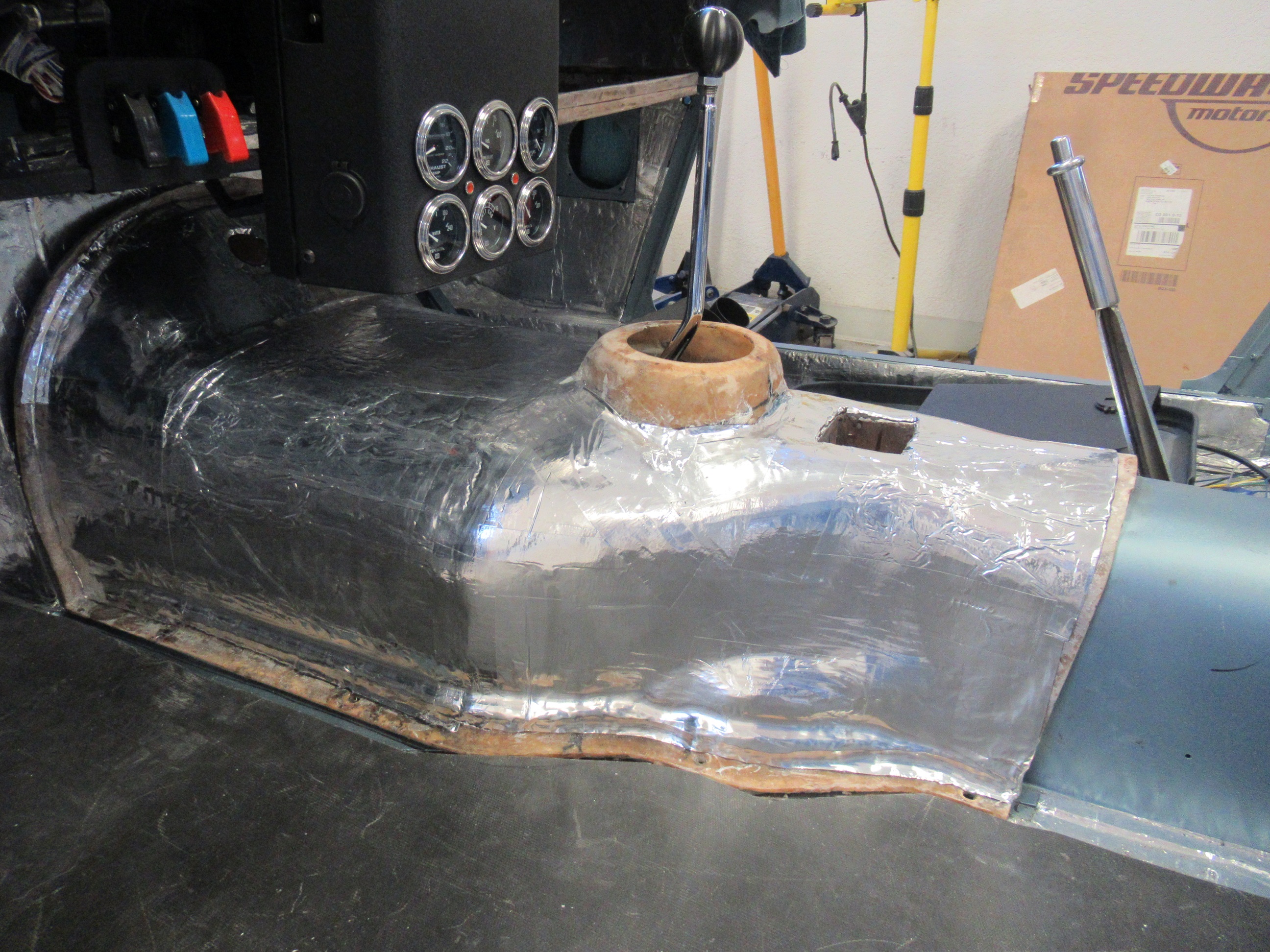 6 - HushMat Ultra installed on tunnel S50 7468.jpg