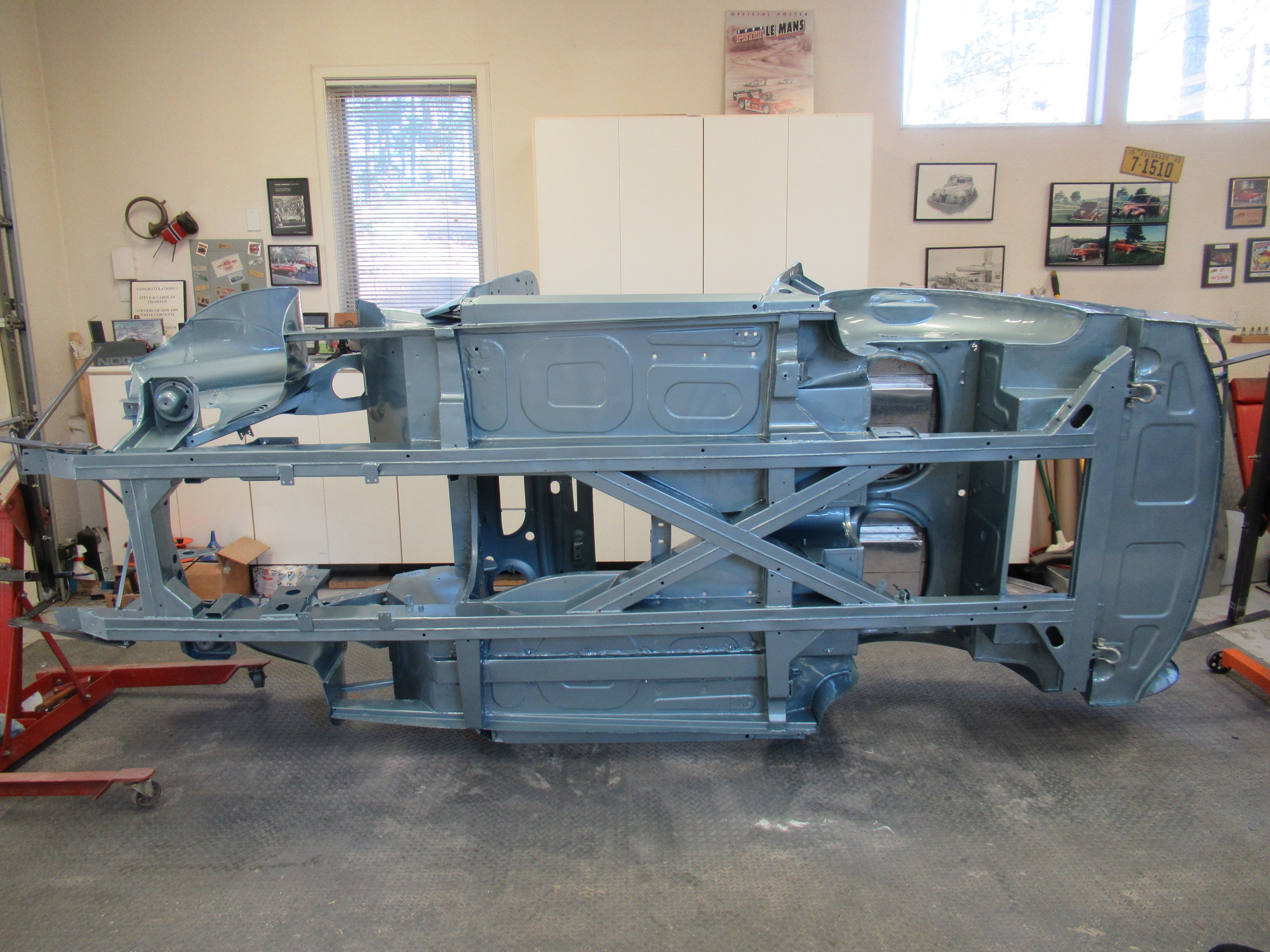 AH Chassis in paint S50 5716.jpg