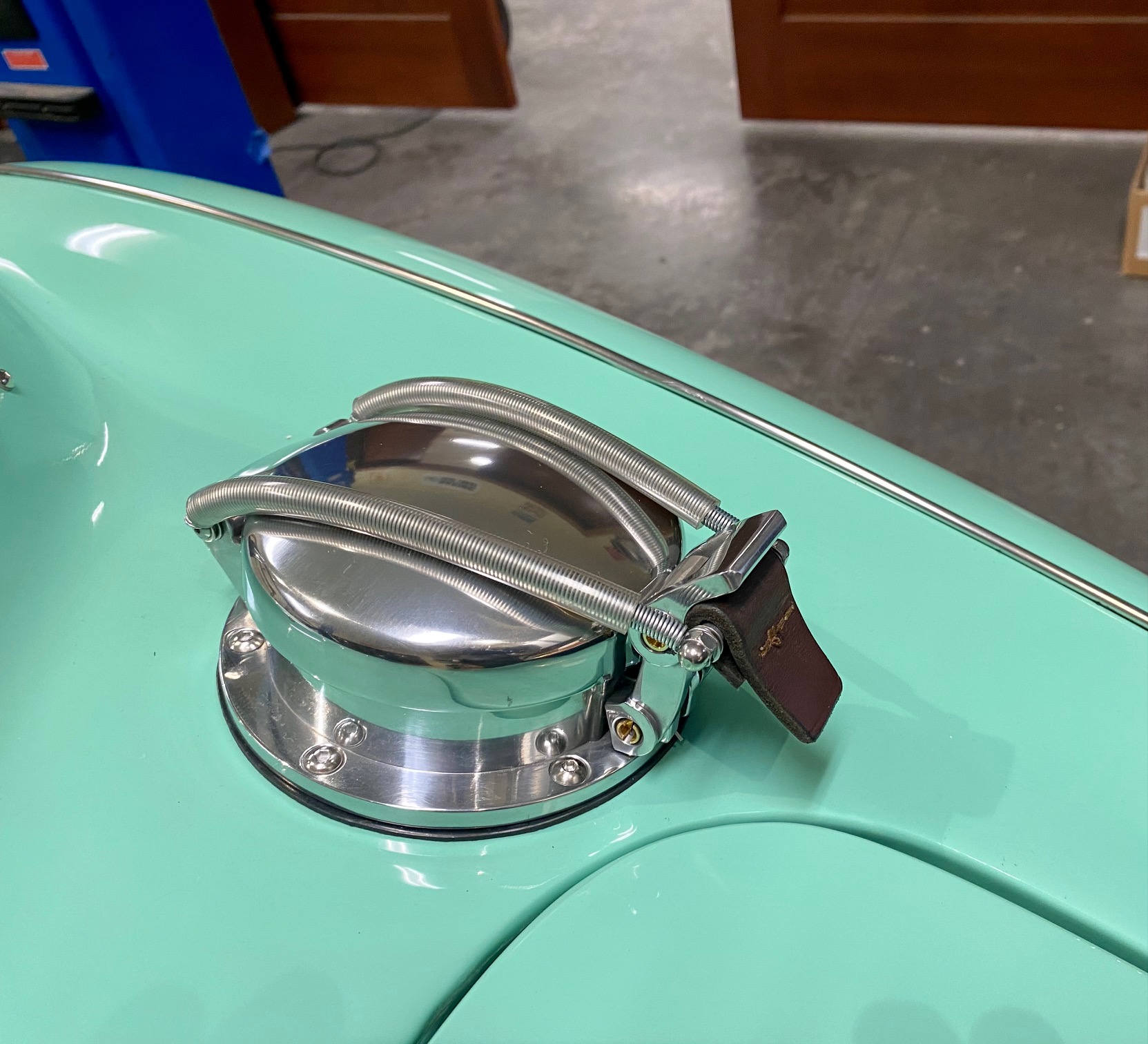 Aston RaceGas Cap 2.jpg