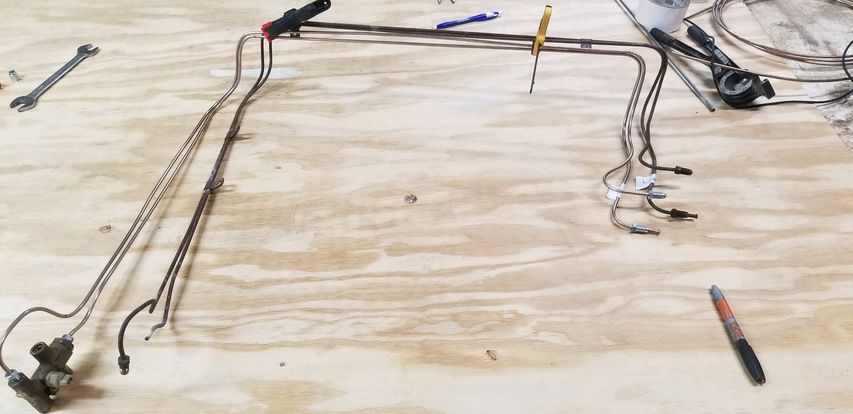 Brake lines 2.jpg