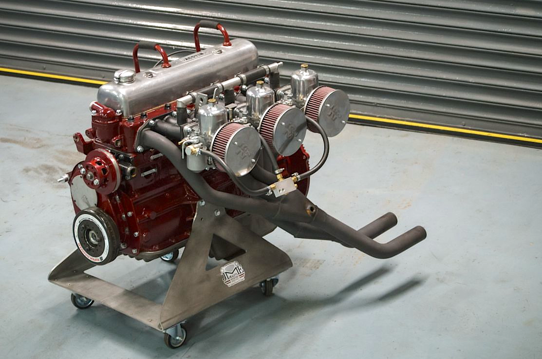 Competition 6-Cylinder Healey Race Motor.png