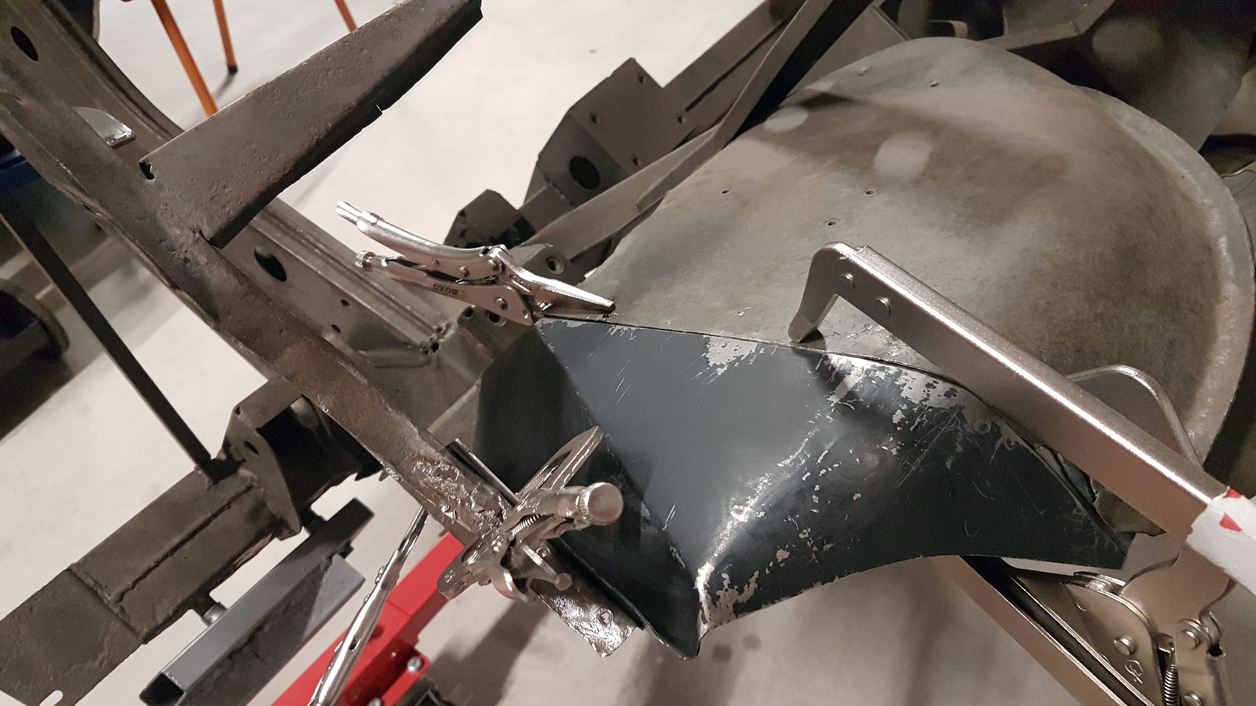 Front LH Corner1.jpg