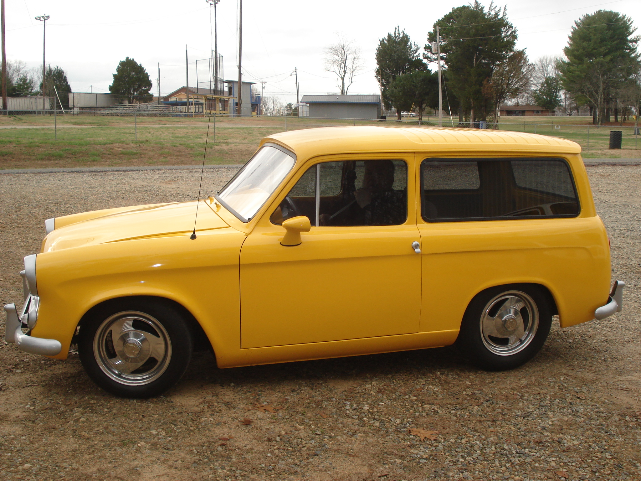 Hillman Husky
