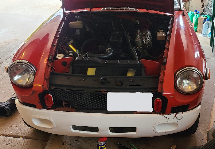 MG val being fitted.jpg