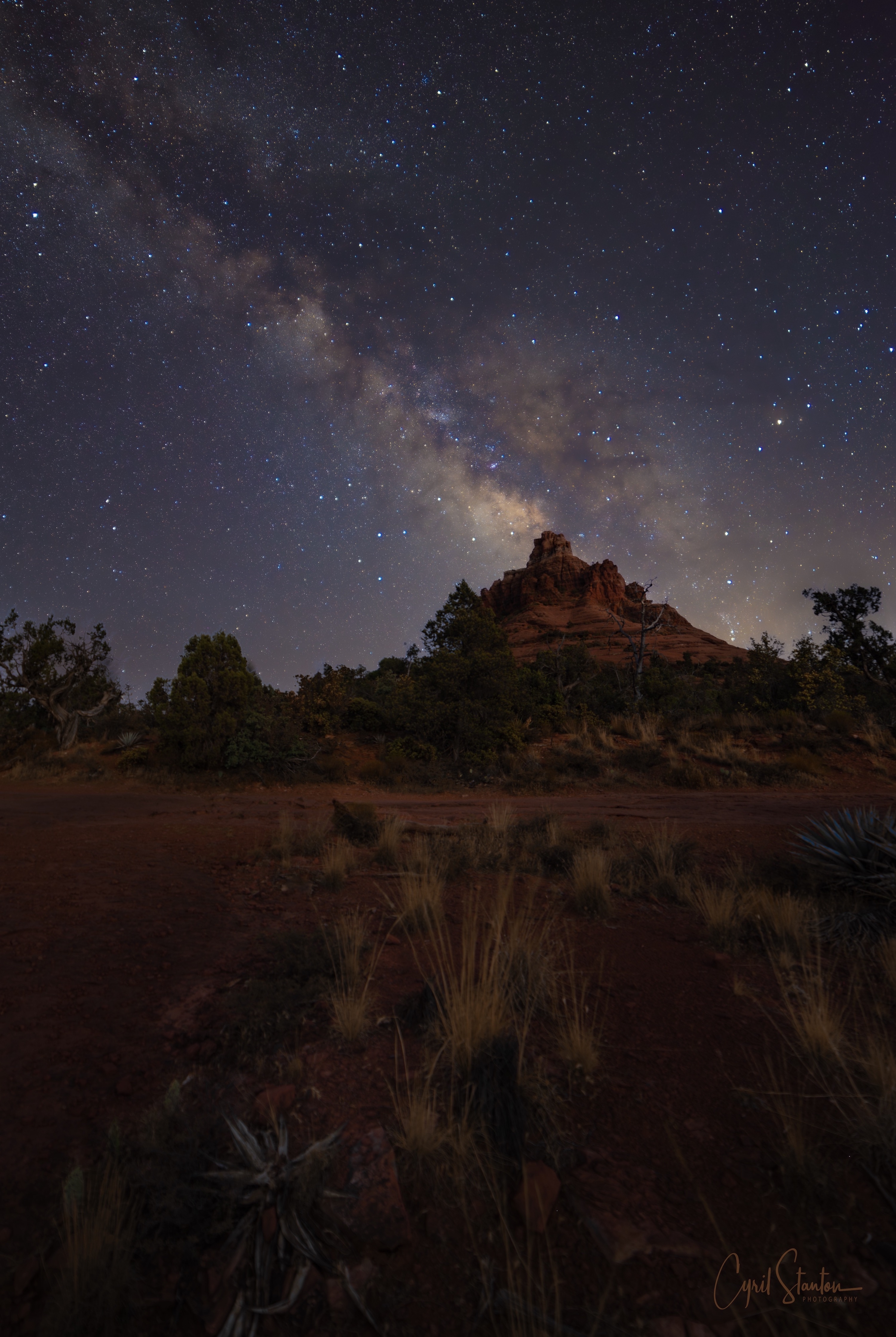 MilkyWay_Sedona_BellRock8_Crop_sig_lrg.jpeg