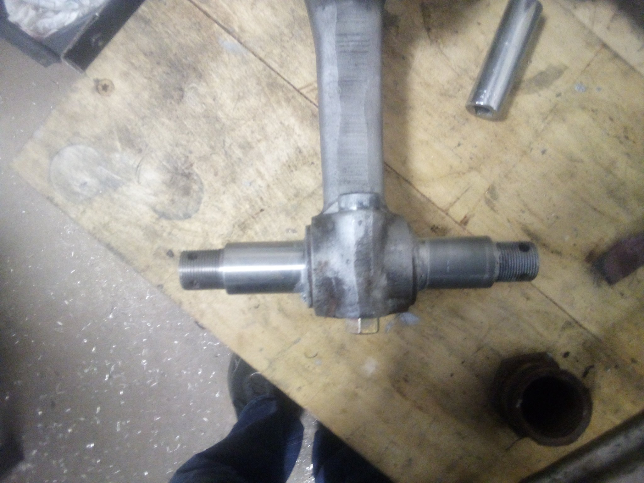 New lower fulcrum shaft installed