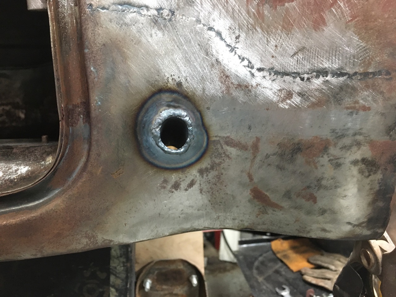 passenger side distance tube welded.jpg