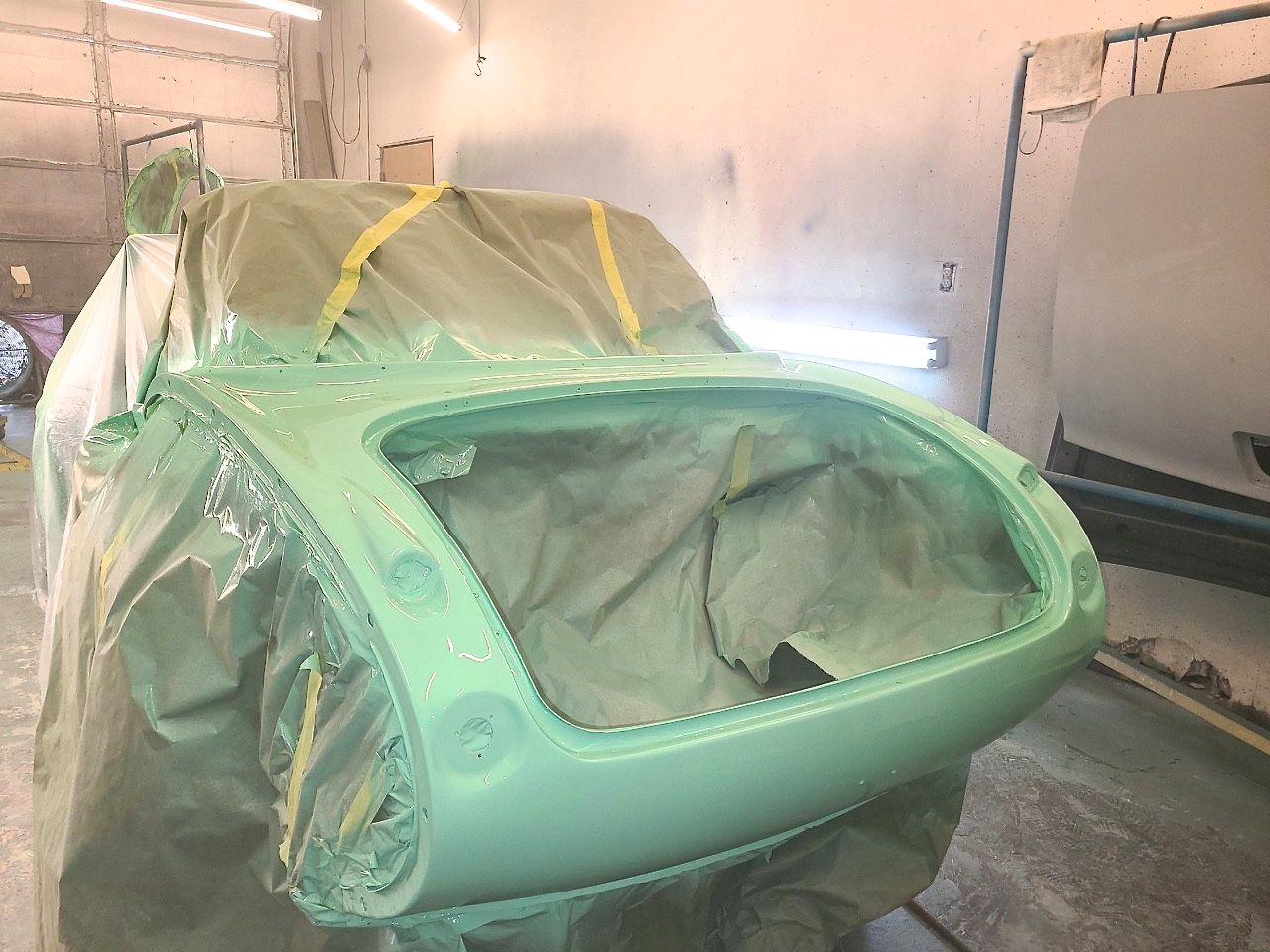 Rear Shroud Repaint 21.jpg