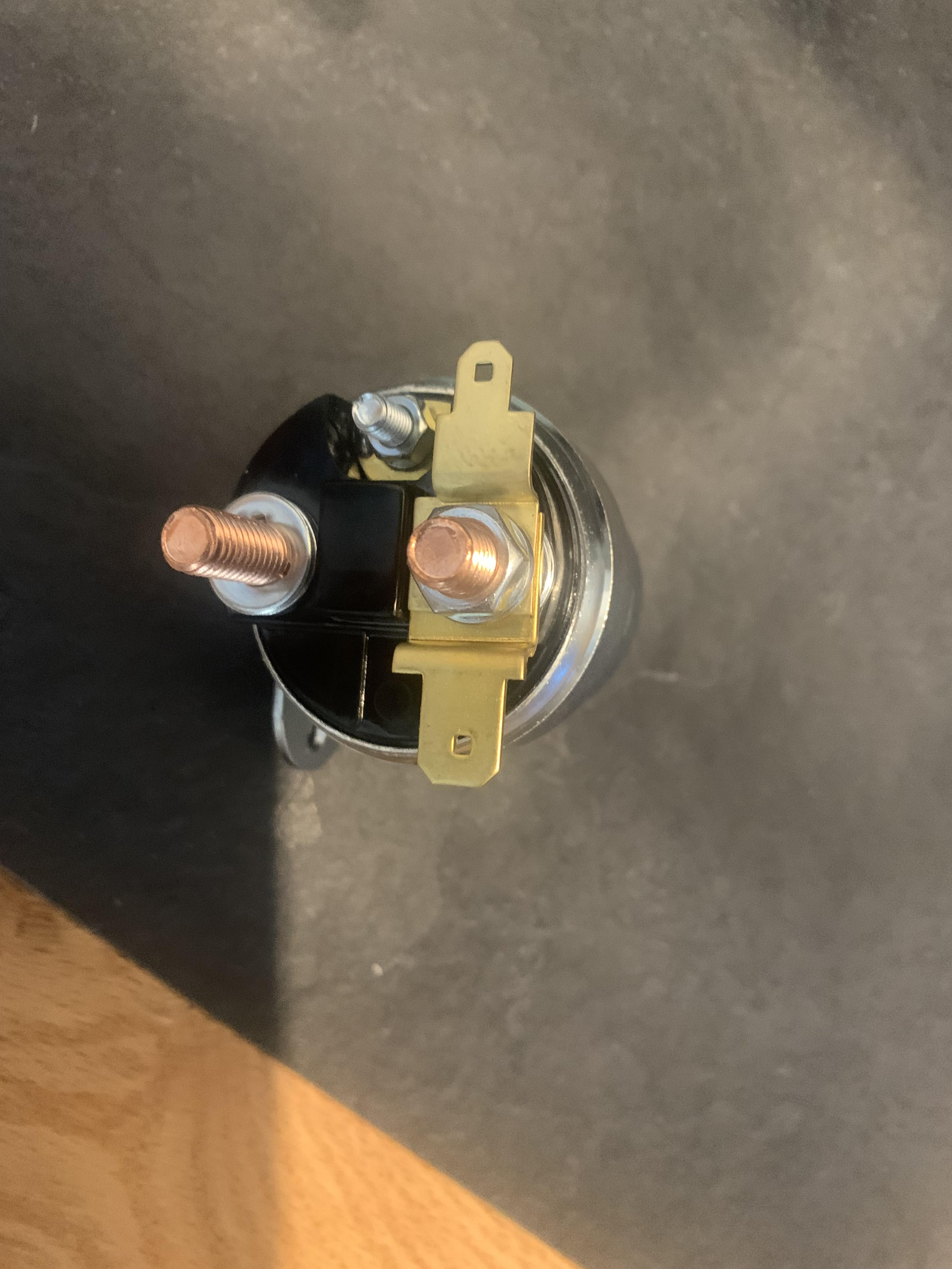 Solenoid contacts.jpg