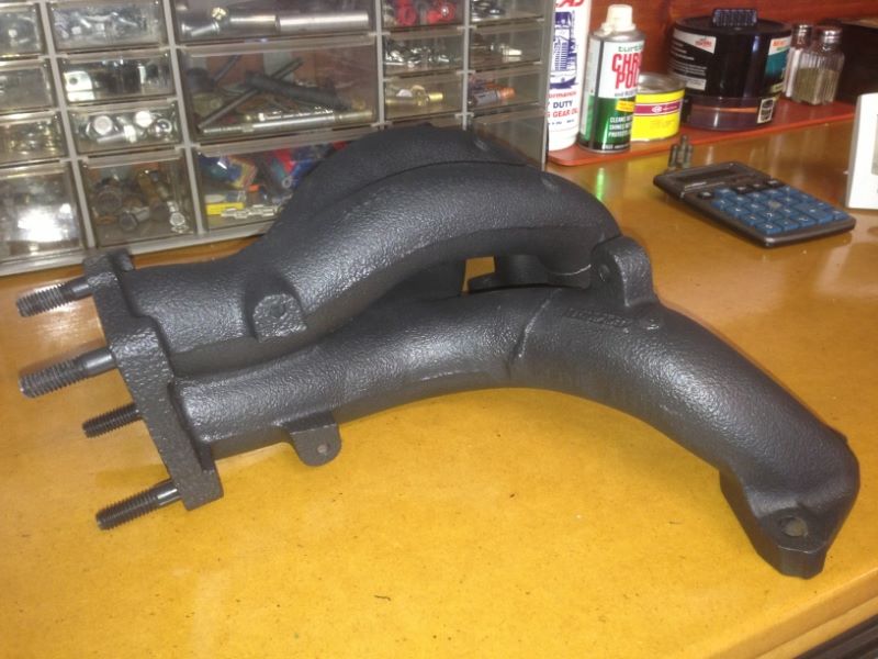 TR4A Exhaust Manifold.jpg