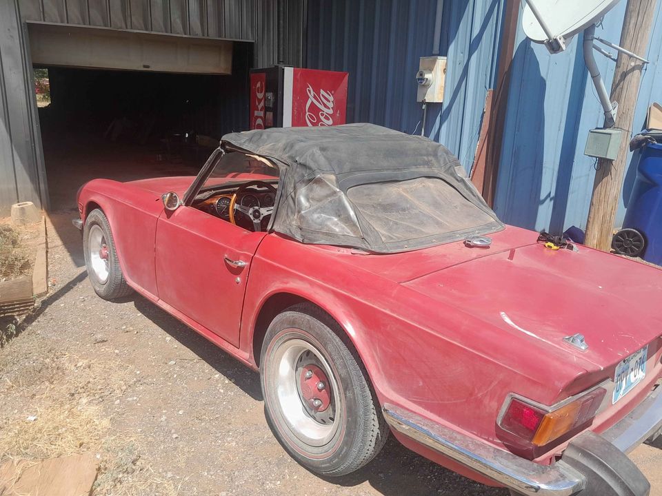 tr6 6.jpg