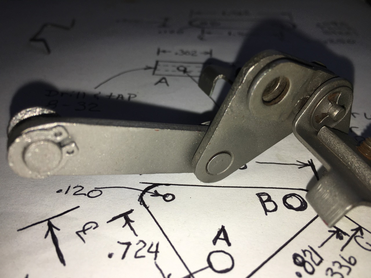 vent lid bracket.jpg